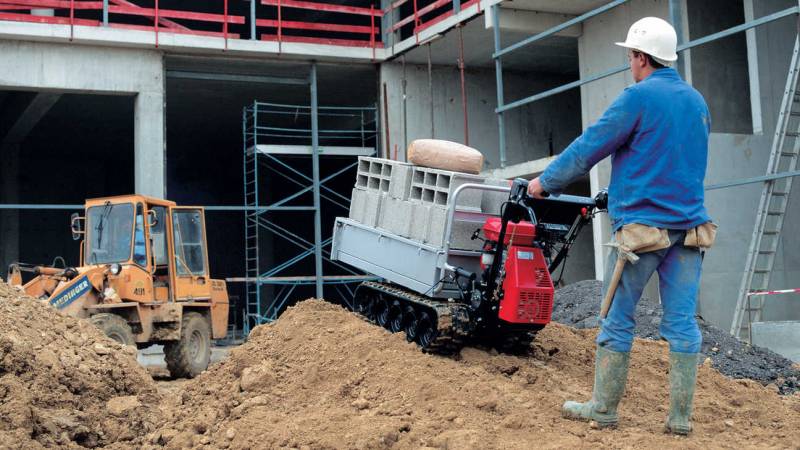 TRANSPORTEURS A CHENILLES VERTS LOISIRS POUR LES CHANTIERS